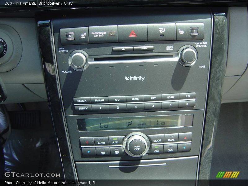 Bright Silver / Gray 2007 Kia Amanti