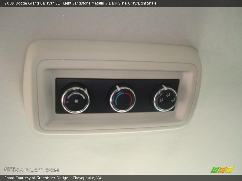 Light Sandstone Metallic / Dark Slate Gray/Light Shale 2009 Dodge Grand Caravan SE