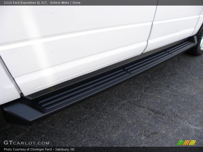 Oxford White / Stone 2010 Ford Expedition EL XLT
