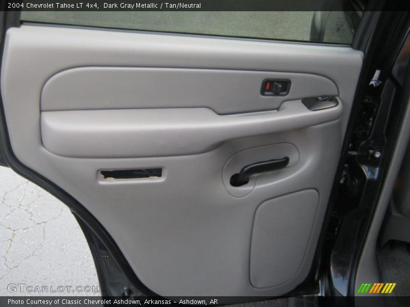Dark Gray Metallic / Tan/Neutral 2004 Chevrolet Tahoe LT 4x4