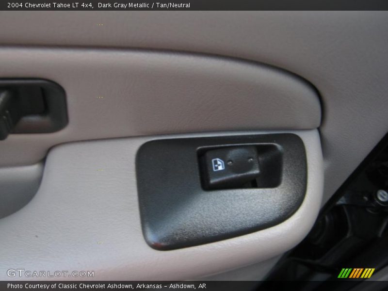 Dark Gray Metallic / Tan/Neutral 2004 Chevrolet Tahoe LT 4x4