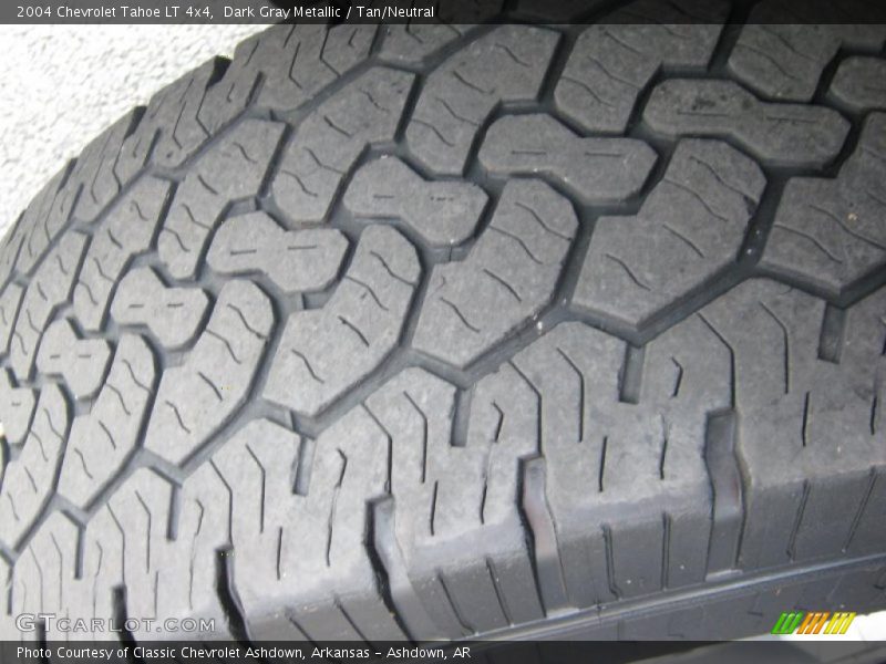 Dark Gray Metallic / Tan/Neutral 2004 Chevrolet Tahoe LT 4x4