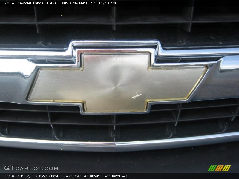 Dark Gray Metallic / Tan/Neutral 2004 Chevrolet Tahoe LT 4x4