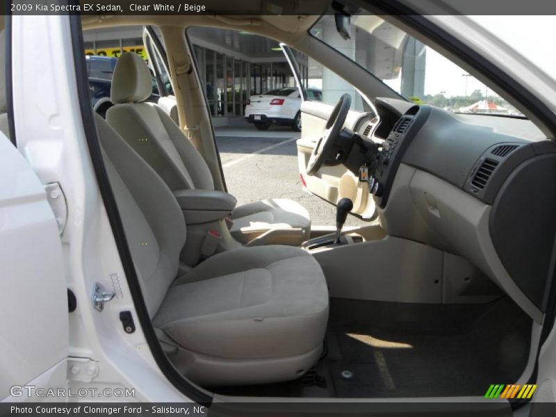 Clear White / Beige 2009 Kia Spectra EX Sedan