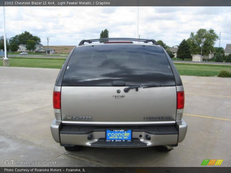 Light Pewter Metallic / Graphite 2003 Chevrolet Blazer LS 4x4