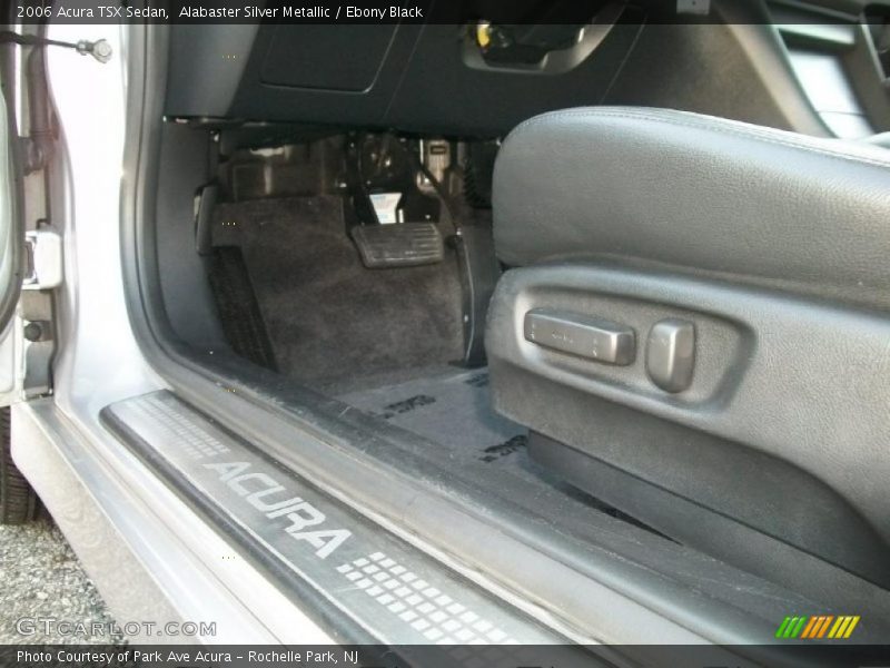 Alabaster Silver Metallic / Ebony Black 2006 Acura TSX Sedan