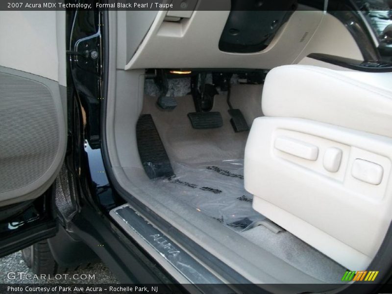 Formal Black Pearl / Taupe 2007 Acura MDX Technology