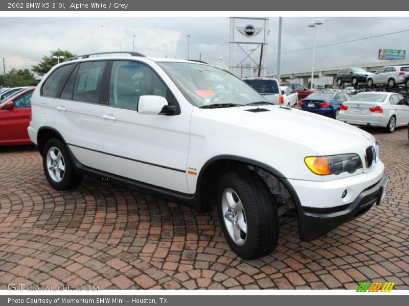 Alpine White / Grey 2002 BMW X5 3.0i