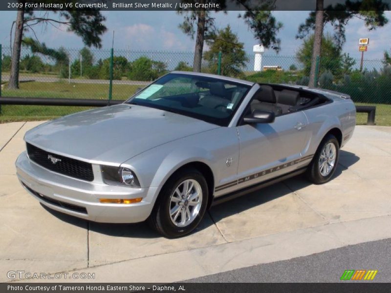 Brilliant Silver Metallic / Light Graphite 2009 Ford Mustang V6 Convertible