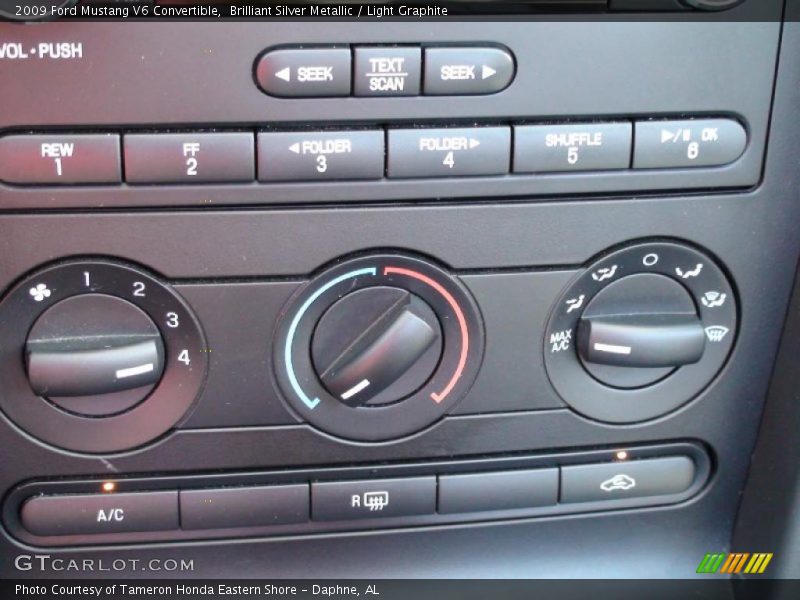 Brilliant Silver Metallic / Light Graphite 2009 Ford Mustang V6 Convertible