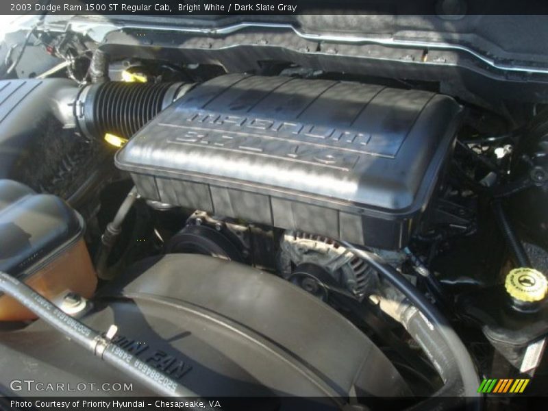 Bright White / Dark Slate Gray 2003 Dodge Ram 1500 ST Regular Cab