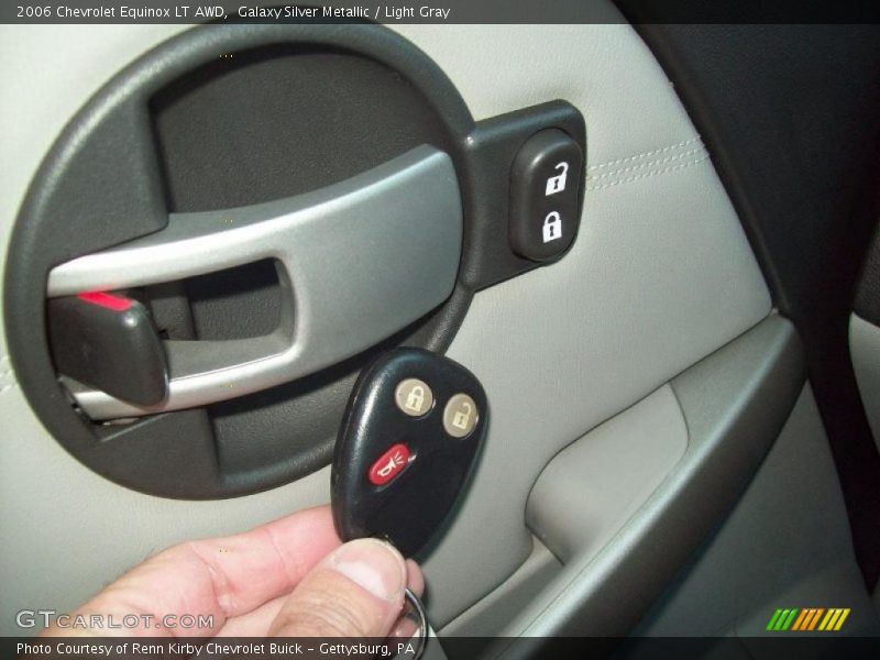 Galaxy Silver Metallic / Light Gray 2006 Chevrolet Equinox LT AWD