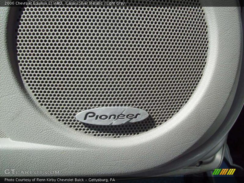 Galaxy Silver Metallic / Light Gray 2006 Chevrolet Equinox LT AWD
