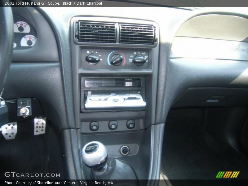 Black / Dark Charcoal 2002 Ford Mustang GT Coupe
