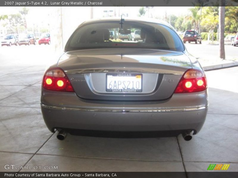 Lunar Grey Metallic / Charcoal 2007 Jaguar S-Type 4.2