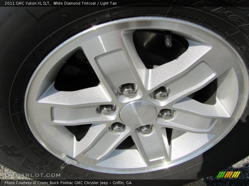 White Diamond Tintcoat / Light Tan 2011 GMC Yukon XL SLT