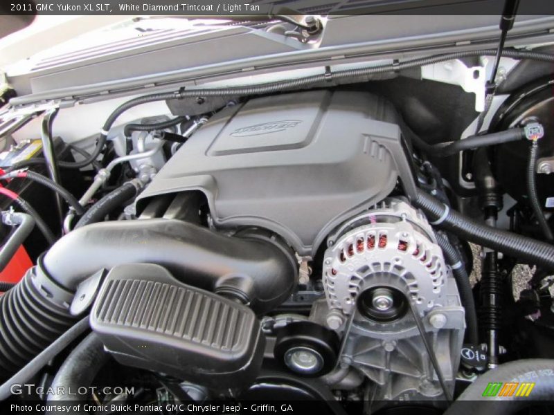 White Diamond Tintcoat / Light Tan 2011 GMC Yukon XL SLT