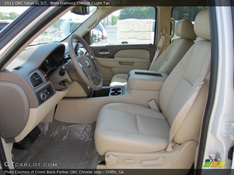White Diamond Tintcoat / Light Tan 2011 GMC Yukon XL SLT