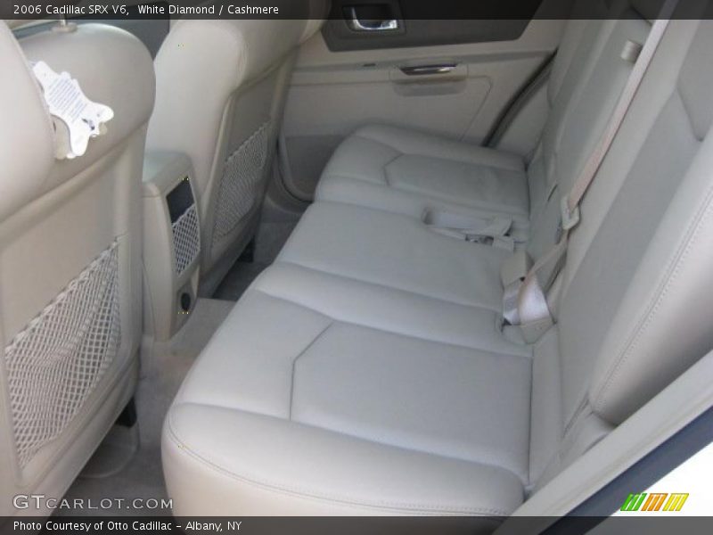 White Diamond / Cashmere 2006 Cadillac SRX V6