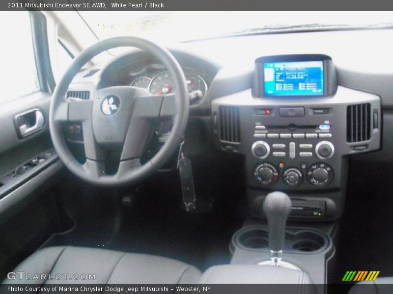 White Pearl / Black 2011 Mitsubishi Endeavor SE AWD
