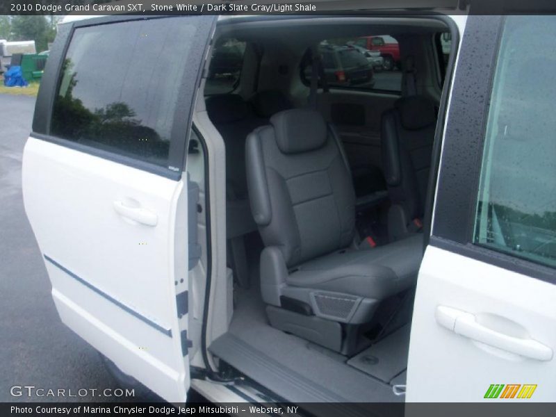 Stone White / Dark Slate Gray/Light Shale 2010 Dodge Grand Caravan SXT
