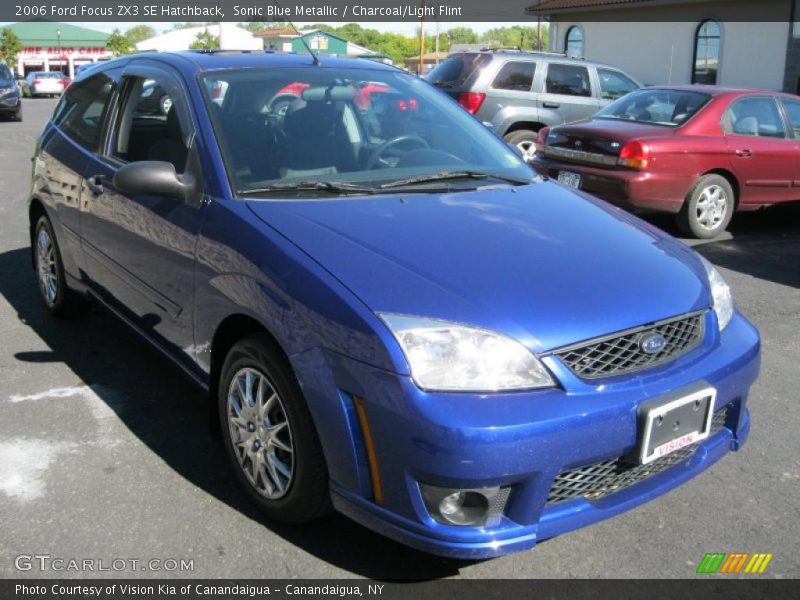 Sonic Blue Metallic / Charcoal/Light Flint 2006 Ford Focus ZX3 SE Hatchback