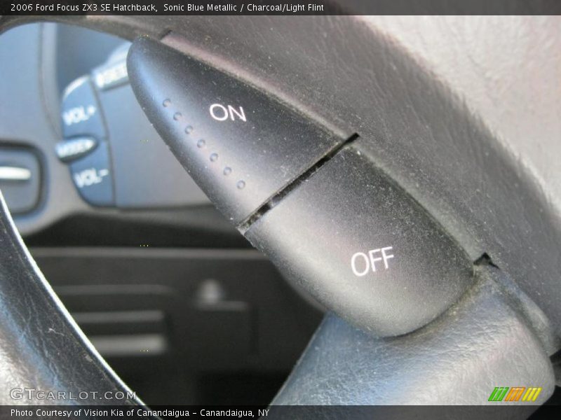 Sonic Blue Metallic / Charcoal/Light Flint 2006 Ford Focus ZX3 SE Hatchback