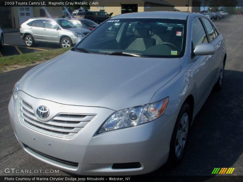 Magnetic Gray Metallic / Ash 2009 Toyota Camry LE