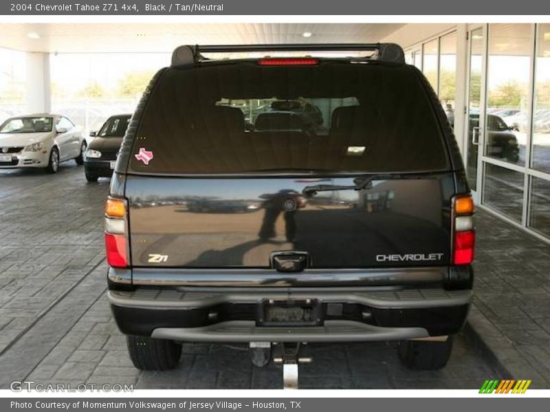Black / Tan/Neutral 2004 Chevrolet Tahoe Z71 4x4