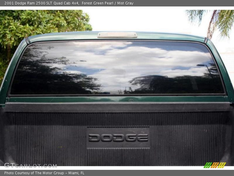 Forest Green Pearl / Mist Gray 2001 Dodge Ram 2500 SLT Quad Cab 4x4
