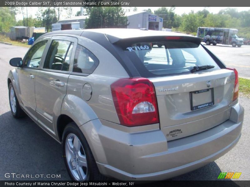 Light Sandstone Metallic / Dark Slate Gray 2009 Dodge Caliber SXT
