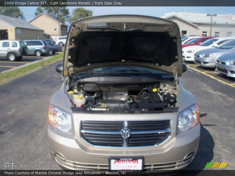 Light Sandstone Metallic / Dark Slate Gray 2009 Dodge Caliber SXT