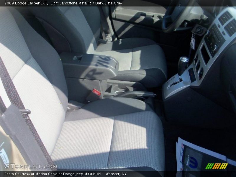 Light Sandstone Metallic / Dark Slate Gray 2009 Dodge Caliber SXT