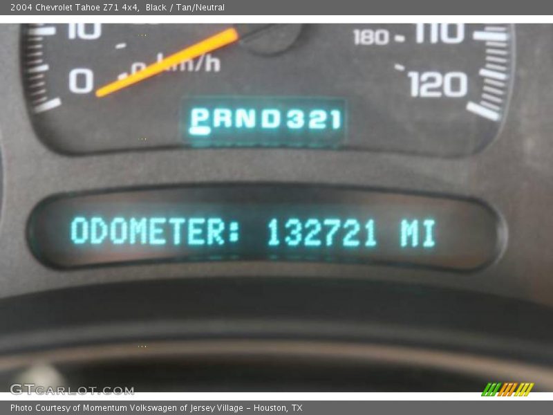 Black / Tan/Neutral 2004 Chevrolet Tahoe Z71 4x4