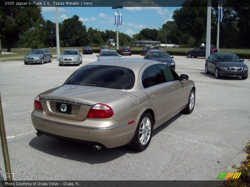 Topaz Metallic / Ivory 2005 Jaguar S-Type 3.0