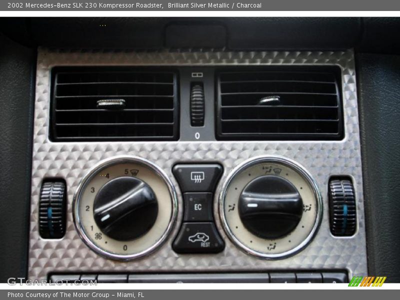 Brilliant Silver Metallic / Charcoal 2002 Mercedes-Benz SLK 230 Kompressor Roadster