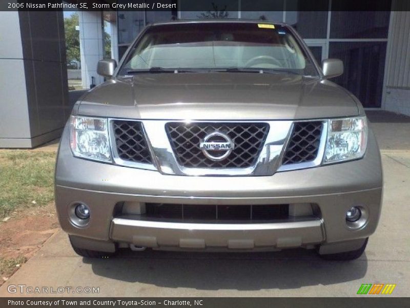 Storm Grey Metallic / Desert 2006 Nissan Pathfinder SE