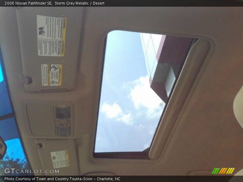 Storm Grey Metallic / Desert 2006 Nissan Pathfinder SE