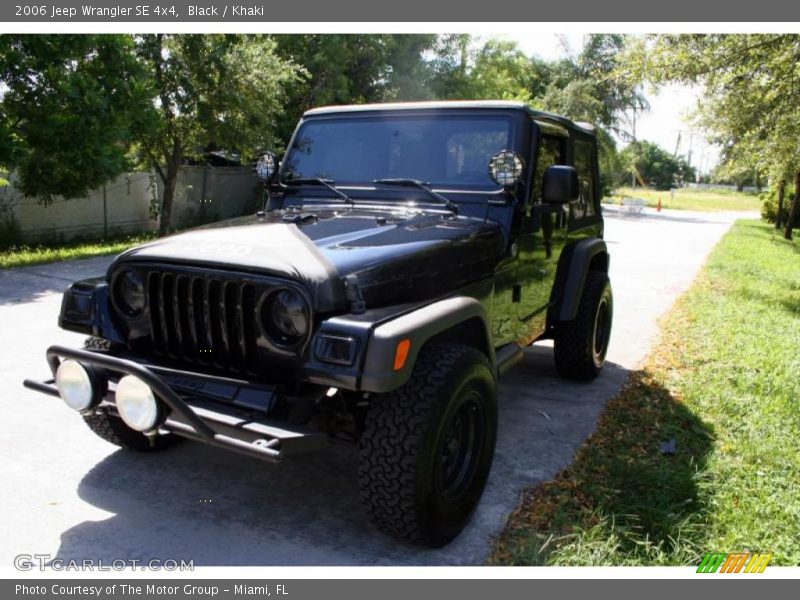 Black / Khaki 2006 Jeep Wrangler SE 4x4