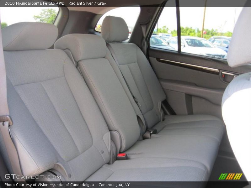 Radiant Silver / Gray 2010 Hyundai Santa Fe GLS 4WD
