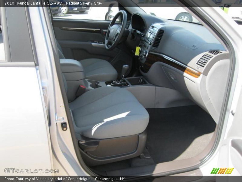 Radiant Silver / Gray 2010 Hyundai Santa Fe GLS 4WD
