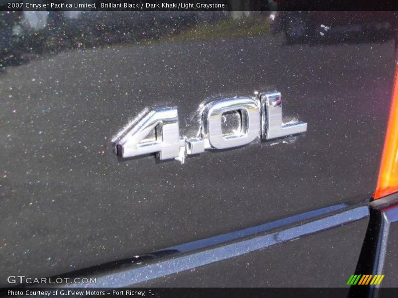 Brilliant Black / Dark Khaki/Light Graystone 2007 Chrysler Pacifica Limited