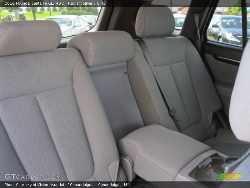Radiant Silver / Gray 2010 Hyundai Santa Fe GLS 4WD