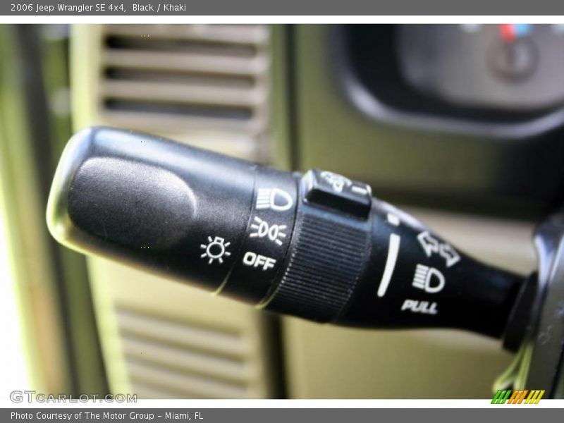 Black / Khaki 2006 Jeep Wrangler SE 4x4