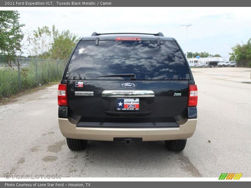 Tuxedo Black Metallic / Camel 2011 Ford Expedition XLT