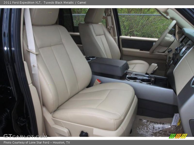 Tuxedo Black Metallic / Camel 2011 Ford Expedition XLT