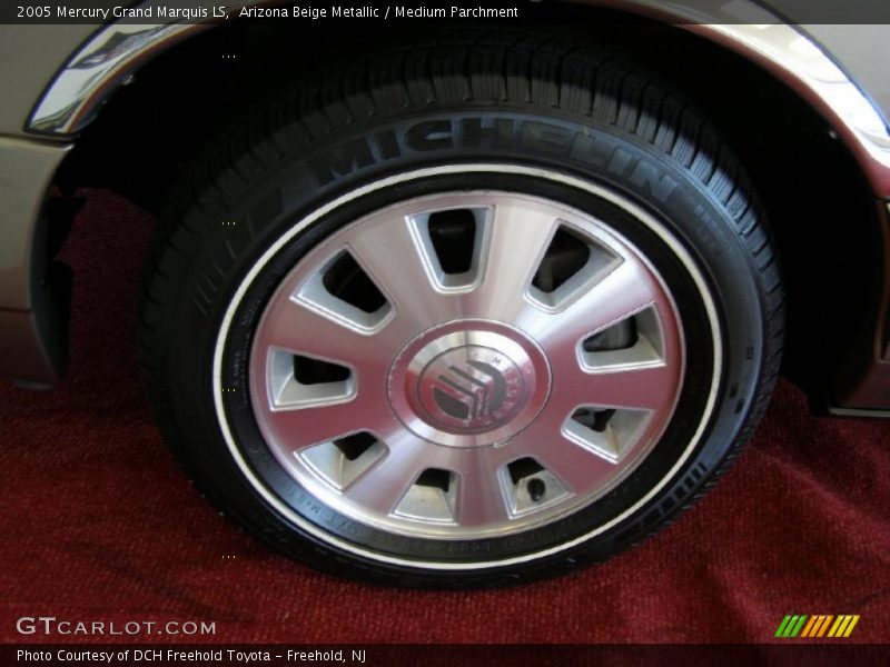 Arizona Beige Metallic / Medium Parchment 2005 Mercury Grand Marquis LS