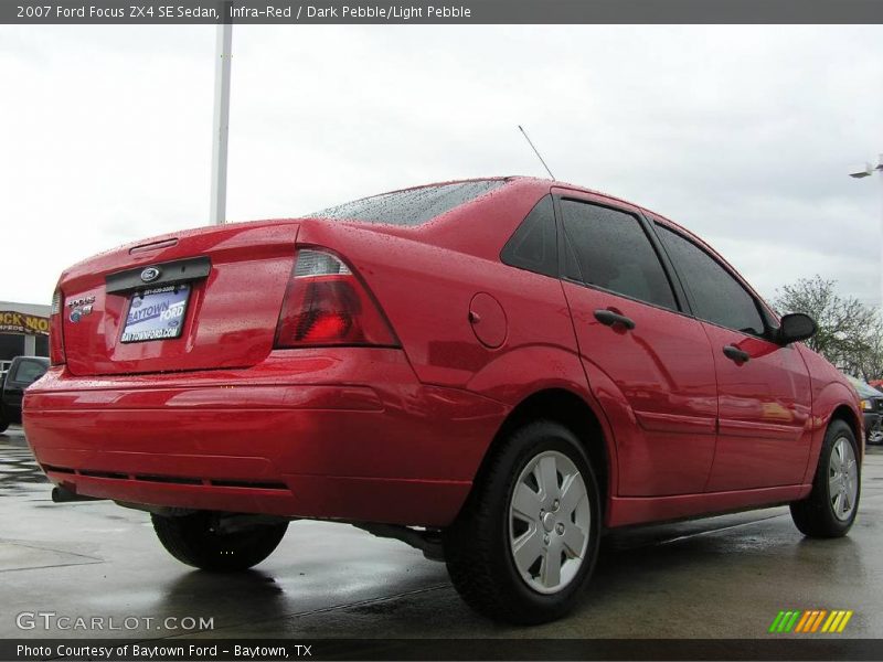 Infra-Red / Dark Pebble/Light Pebble 2007 Ford Focus ZX4 SE Sedan