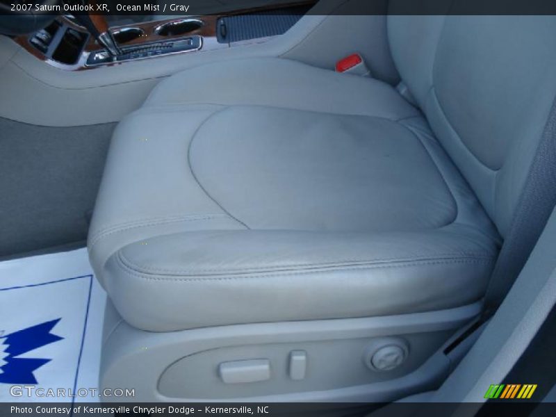 Ocean Mist / Gray 2007 Saturn Outlook XR