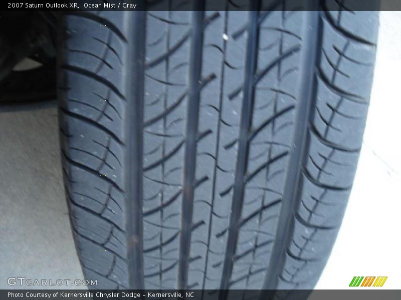 Ocean Mist / Gray 2007 Saturn Outlook XR